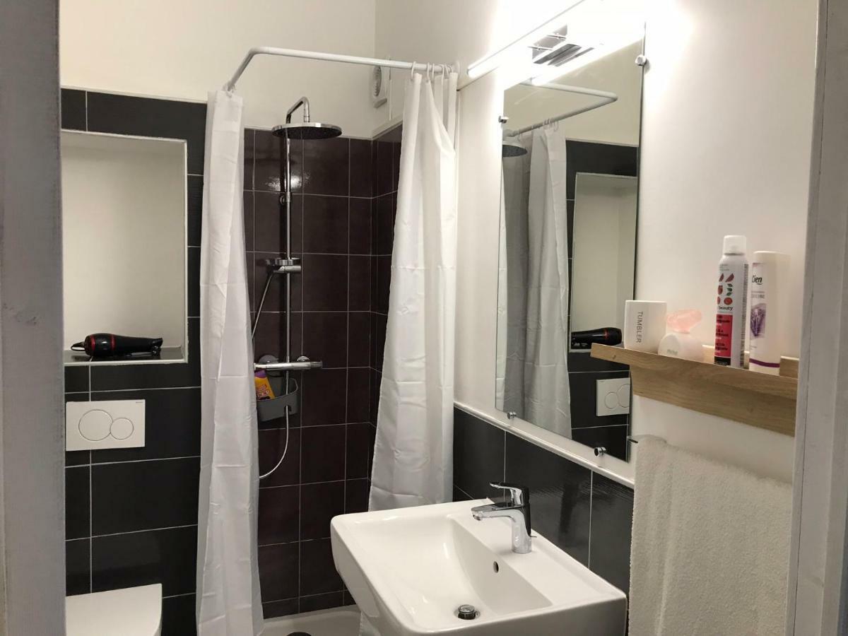 Maison Bernadette - Rez-De-Chaussee Vitry-sur-Seine Kültér fotó